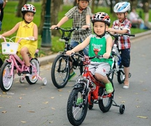 bi quyet chon xe dap phu hop voi tre 1 - Mách mẹ những bí quyết chọn xe đạp phù hợp với trẻ