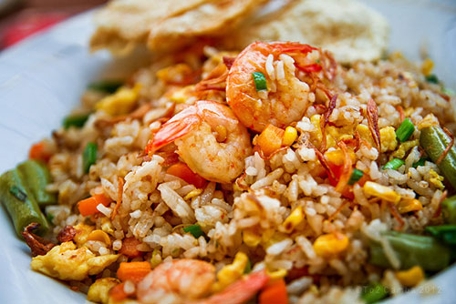 Nasi goreng – cơm rang cũng lắm công phu