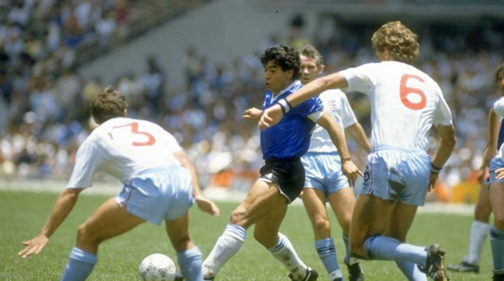 Tròn 40 năm Maradona tạo ra ‘Bàn tay của Chúa’
